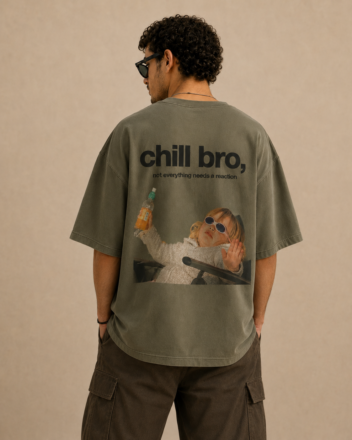 T-shirt Oversize Kaki "Chill Bro"